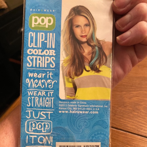 Clip In red color strip - Picture 2 of 3